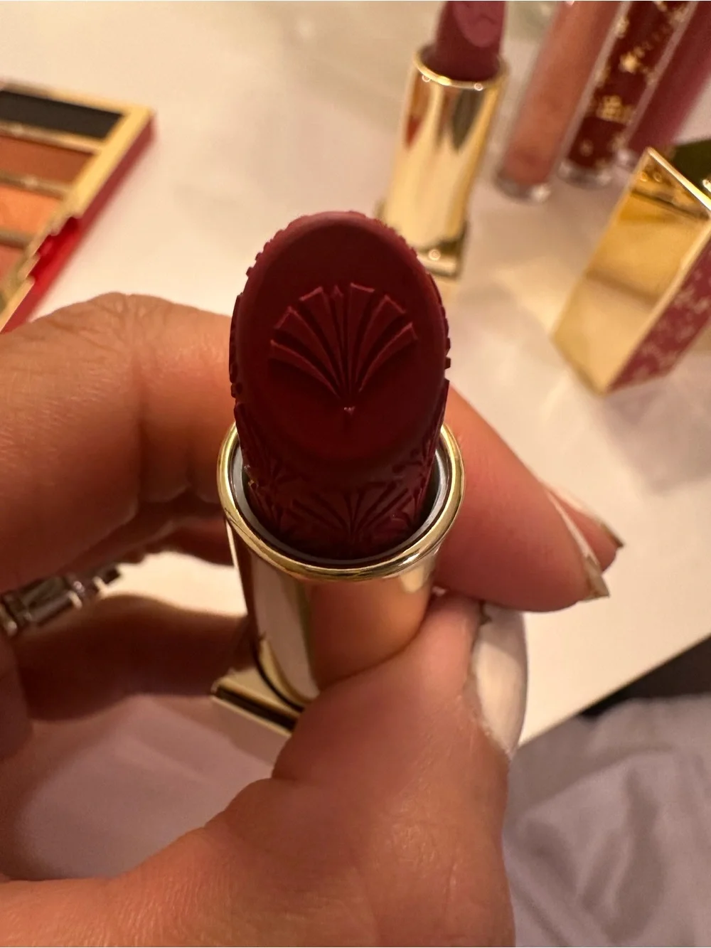 Estee Lauder Red Lipsticks & Gold-Trim Eyeshadow Palettes - amazing bundle !!!!